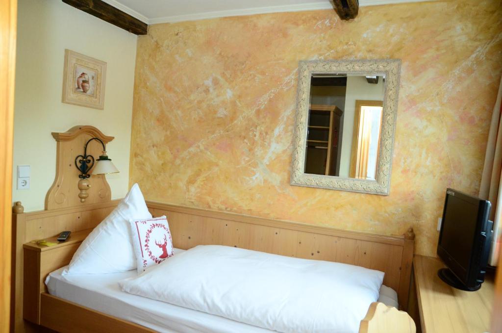 Kofflers-Heuriger Hotel Ettlingen Quarto foto